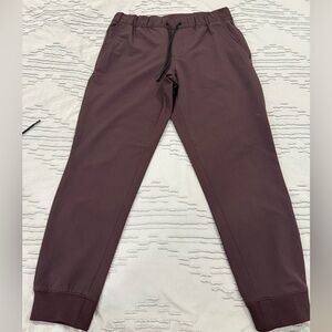 Men's Old Navy Go H2O Burgundy Jogger Pants